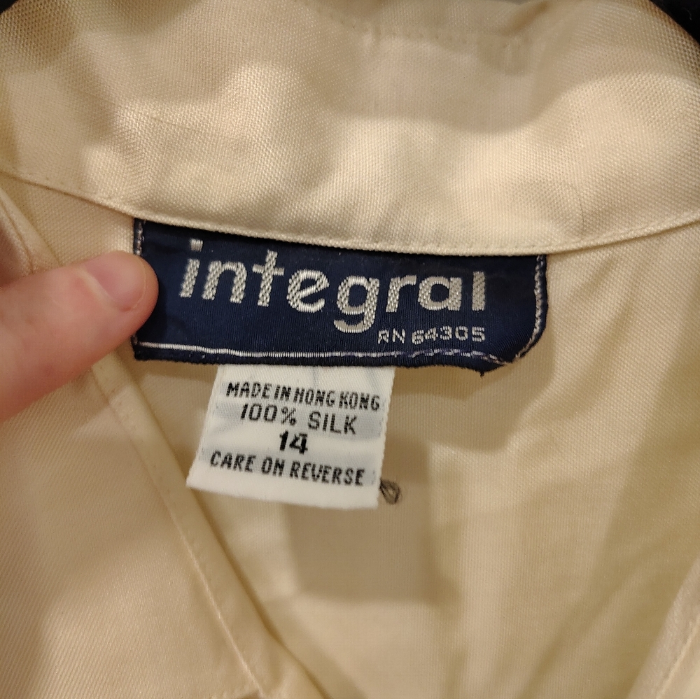 Vintage Integral 100% Silk Dress Shirt - Picture 3 of 4